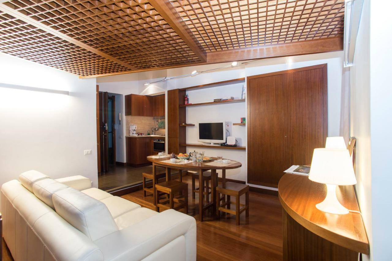 Trevi Fountain - Lovely Loft Apartment ローマ エクステリア 写真