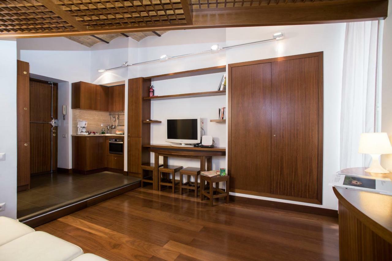 Trevi Fountain - Lovely Loft Apartment ローマ エクステリア 写真